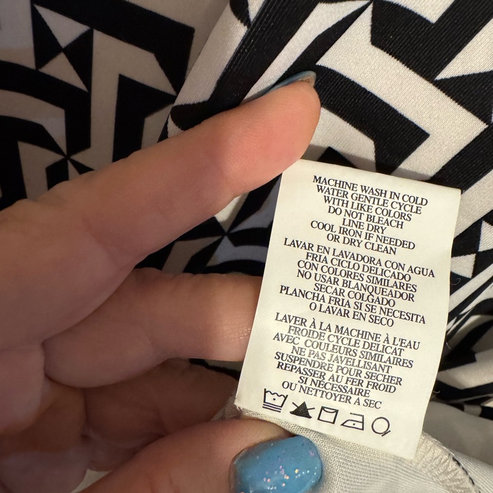 NWT Tiana B. Black/White Patterned Perfect for FALL/OFFICE Dress   SIZE: 8   #CL - Picture 5 of 9